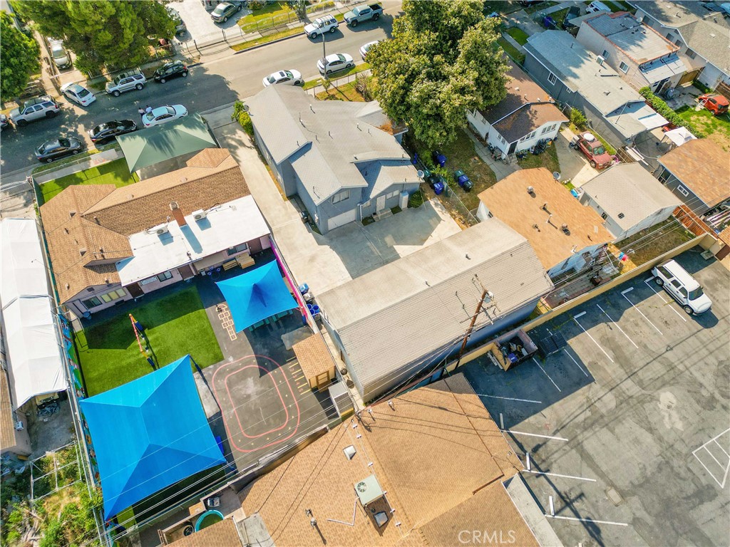 10112 Virginia Avenue