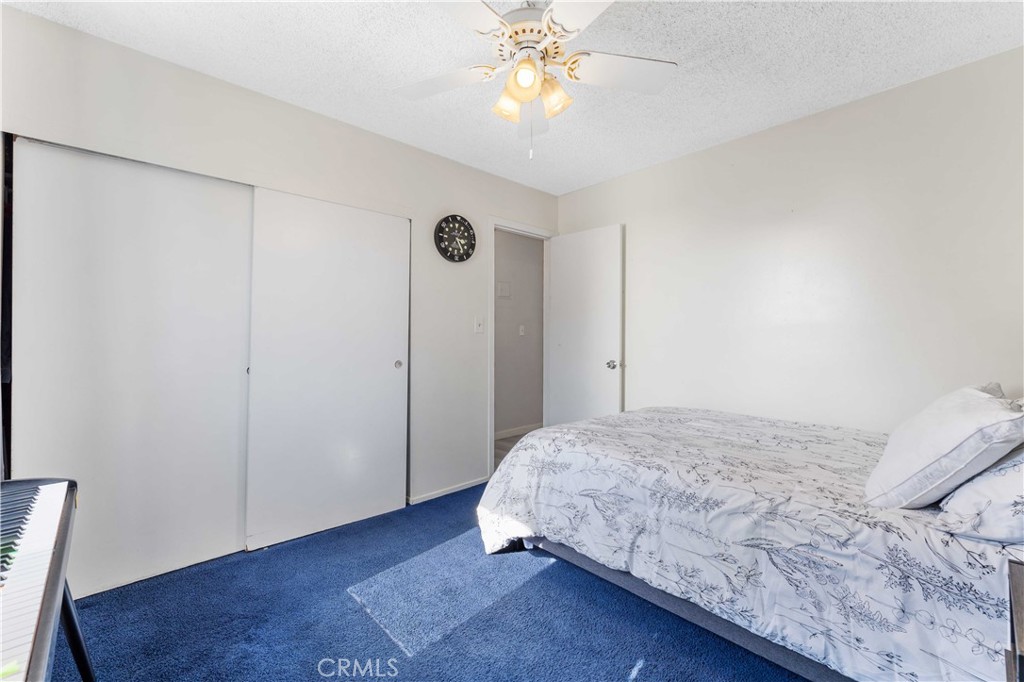 10112 Virginia Avenue