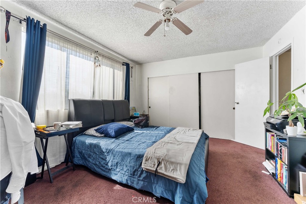 10112 Virginia Avenue