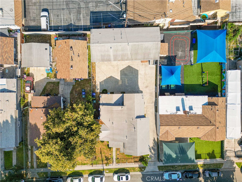 10112 Virginia Avenue