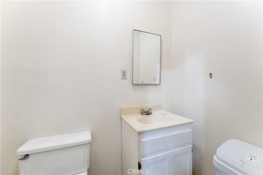 10112 Virginia Avenue