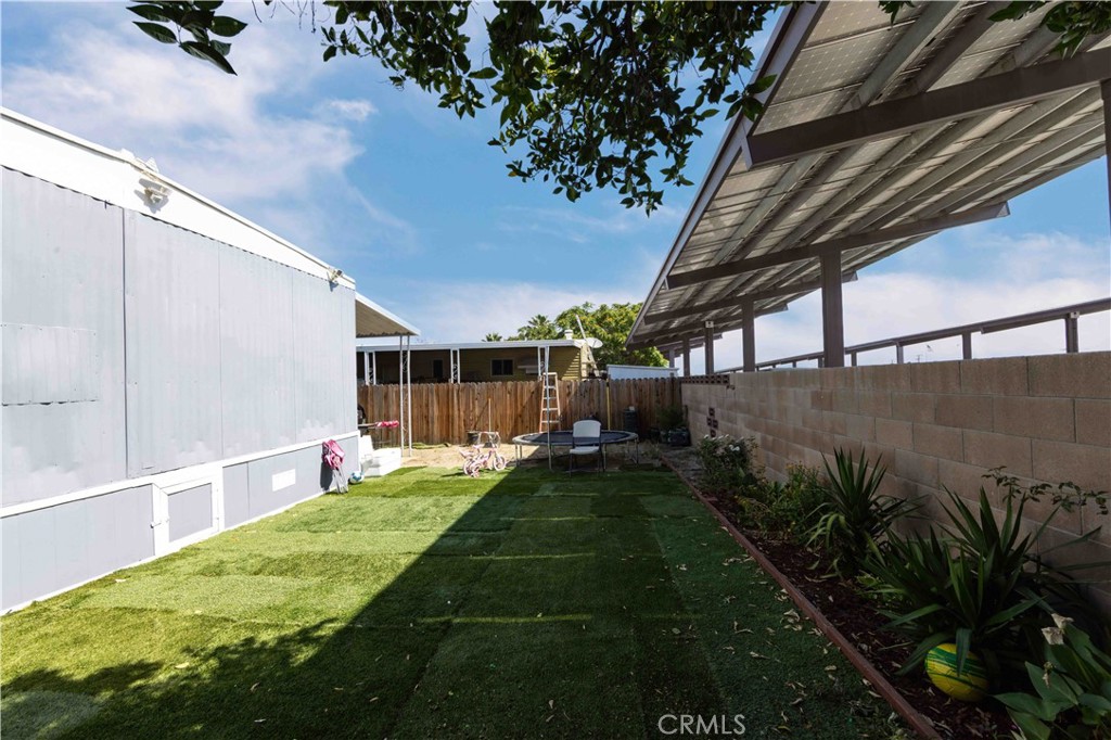 1097 N State Street 79