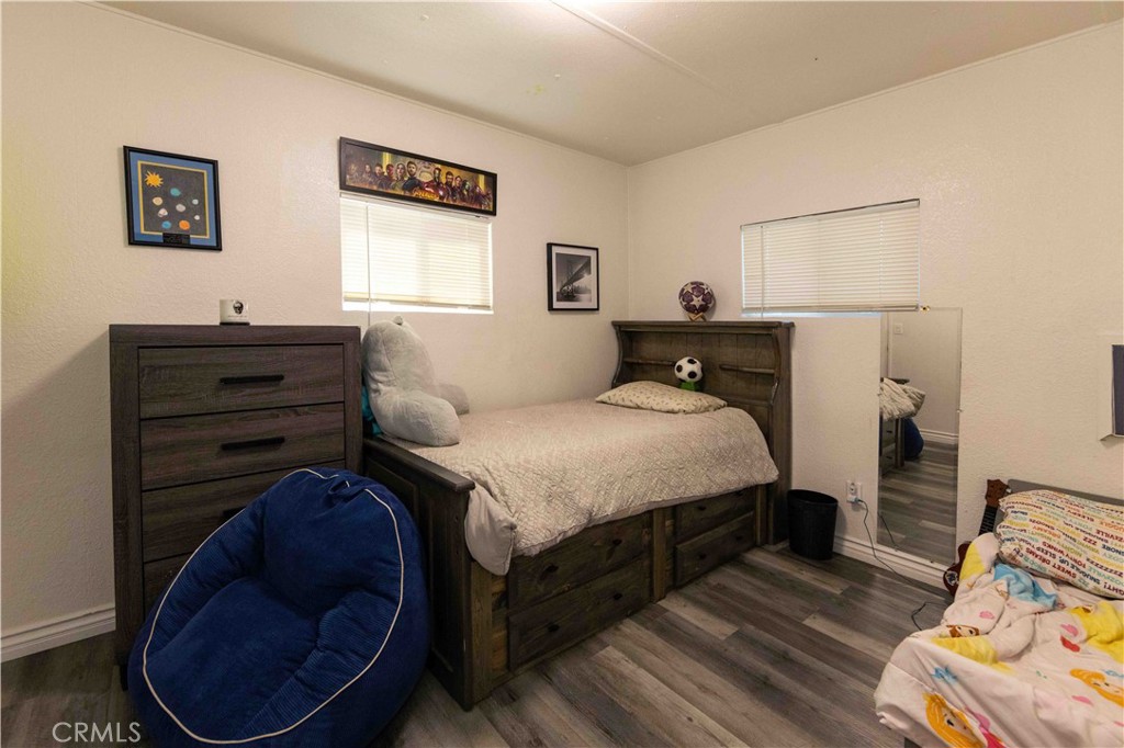 1097 N State Street 79