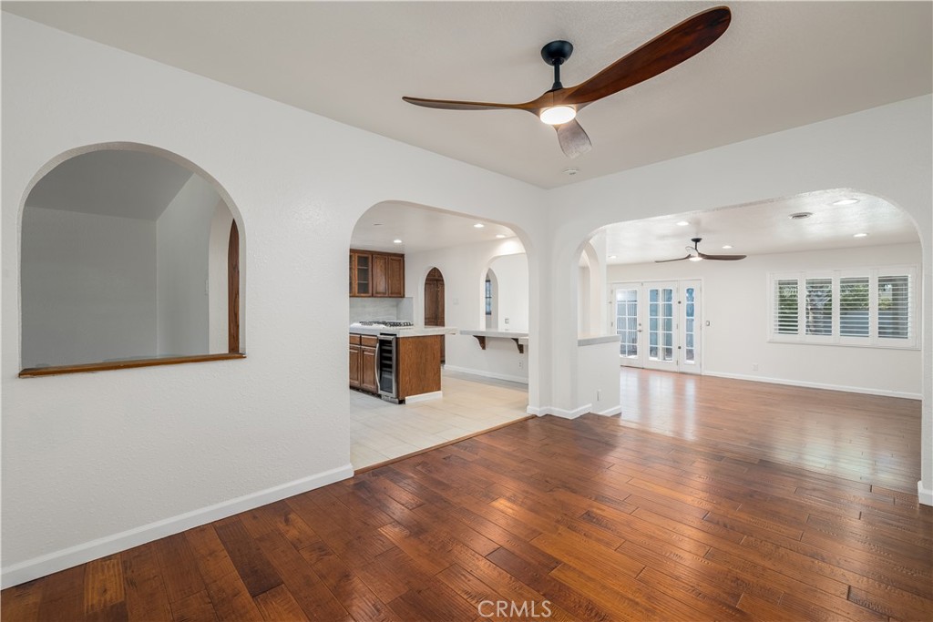 843 W Bonnie Brae Court