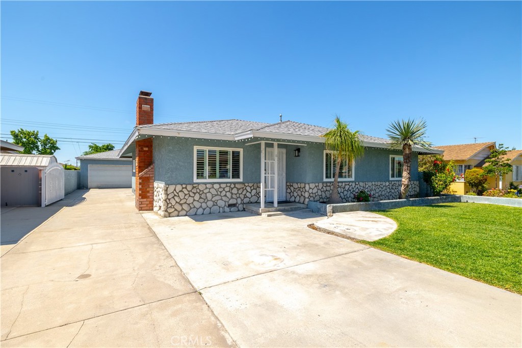 843 W Bonnie Brae Court