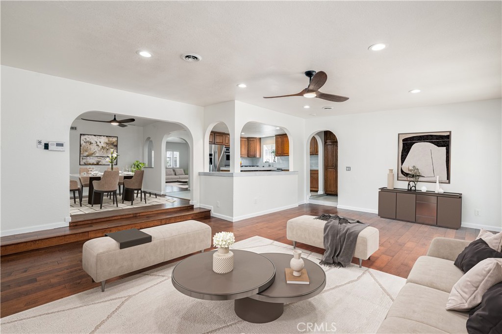 843 W Bonnie Brae Court