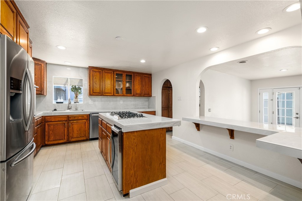 843 W Bonnie Brae Court