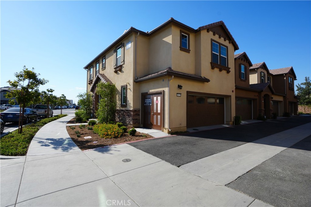 28228 Heirloom Drive