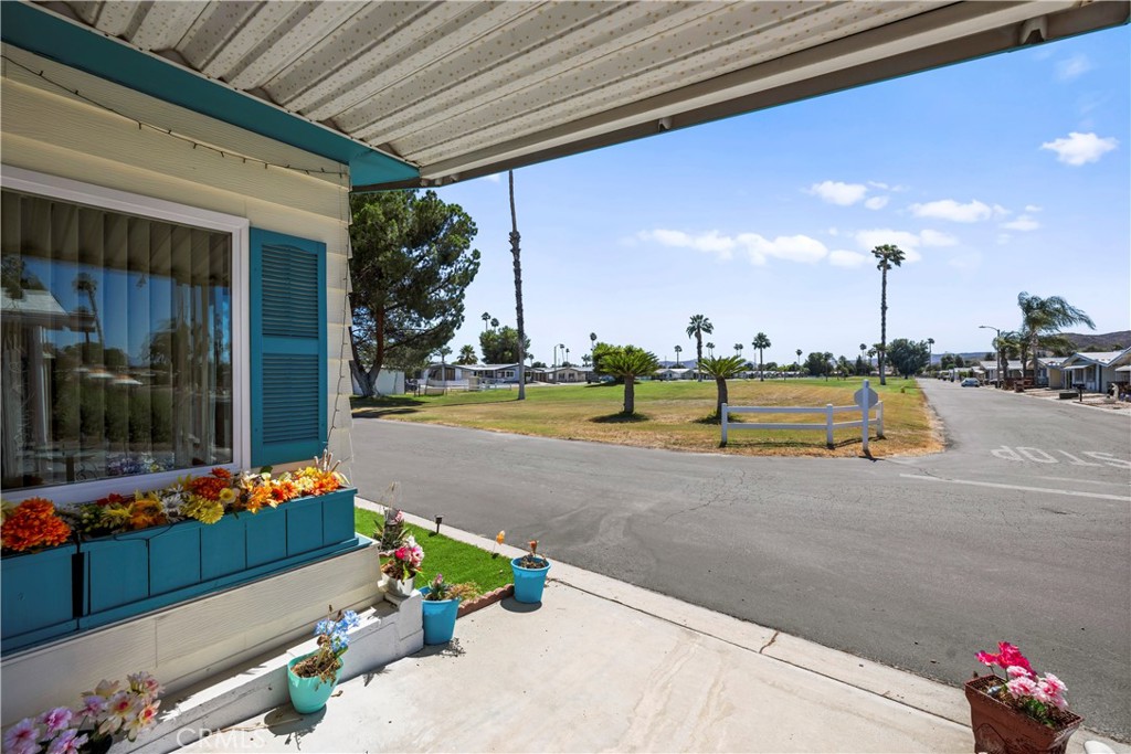 601 N Kirby Street 450