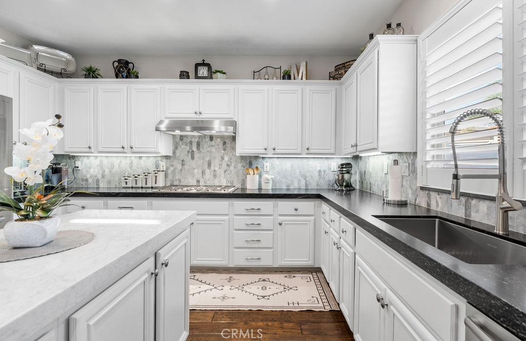 38166 Hazelwood Street