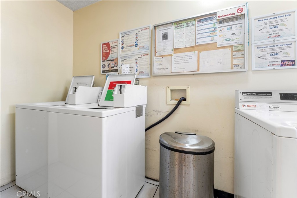 360 Gladys Avenue 11