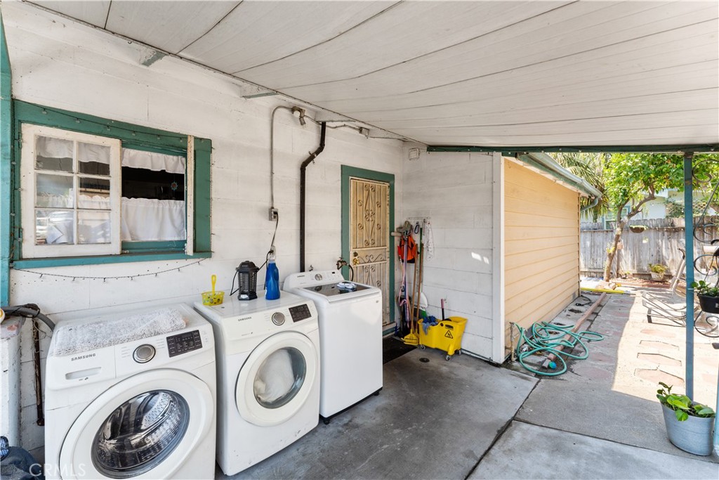 13407 Helen St Street