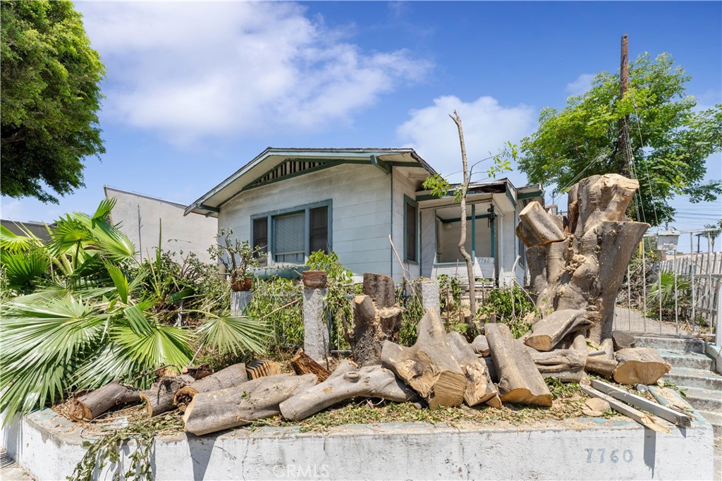 13407 Helen St Street