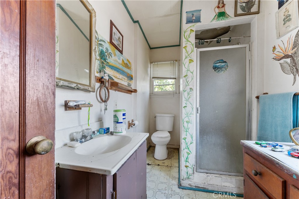 13407 Helen St Street