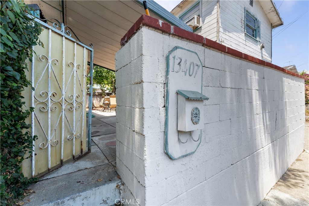 13407 Helen St Street