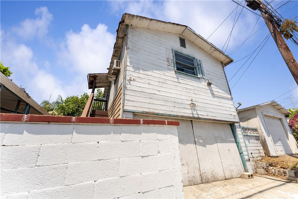 13407 Helen St Street