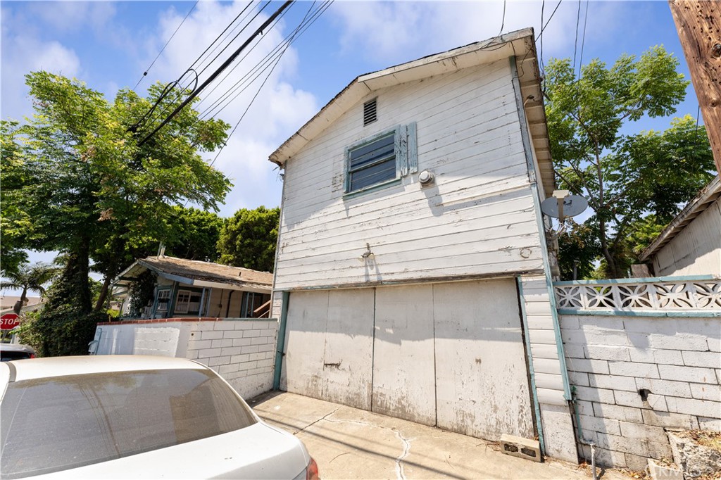 13407 Helen St Street