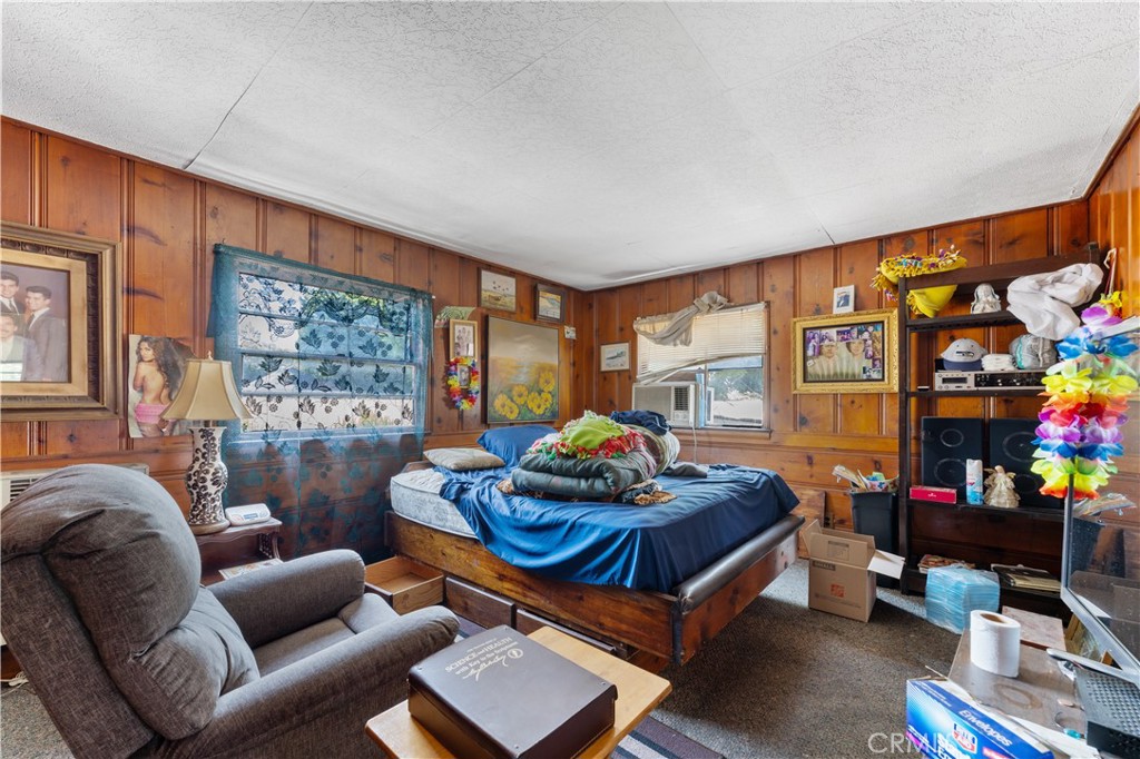 13407 Helen St Street