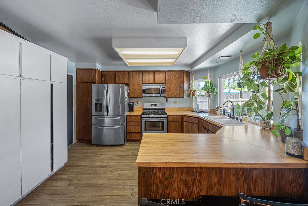 25584 White Oak Drive