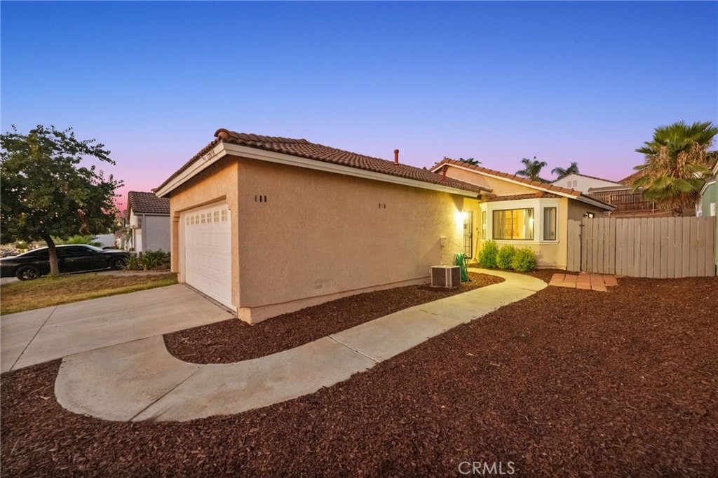 27958 Cactus Flower Drive