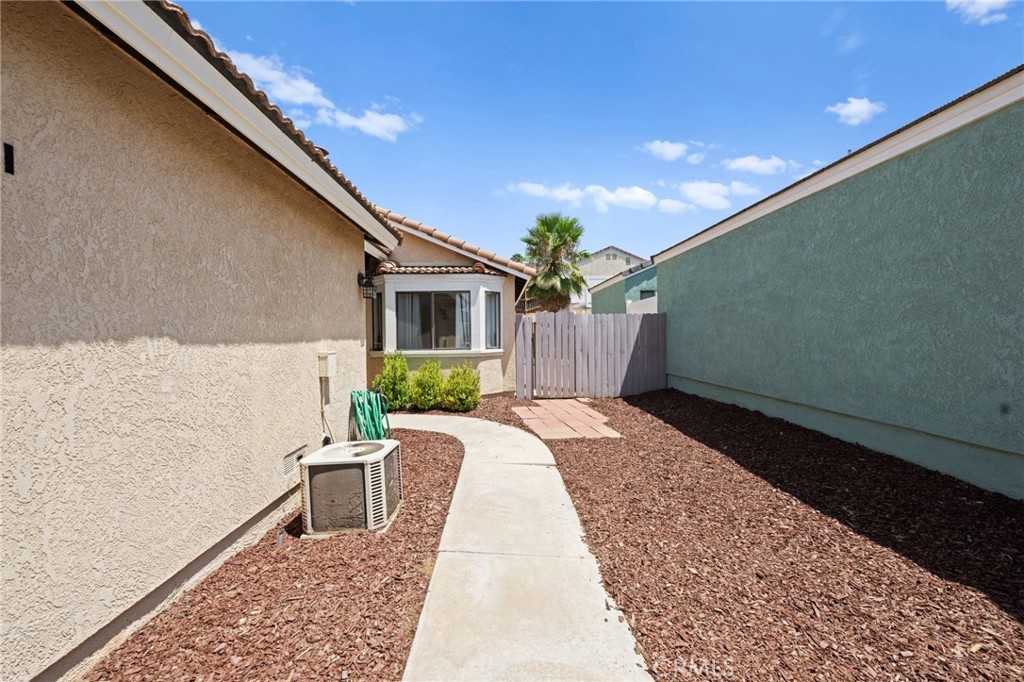 27958 Cactus Flower Drive