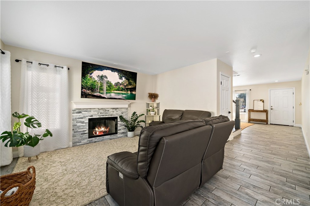 25964 Marco Polo Street