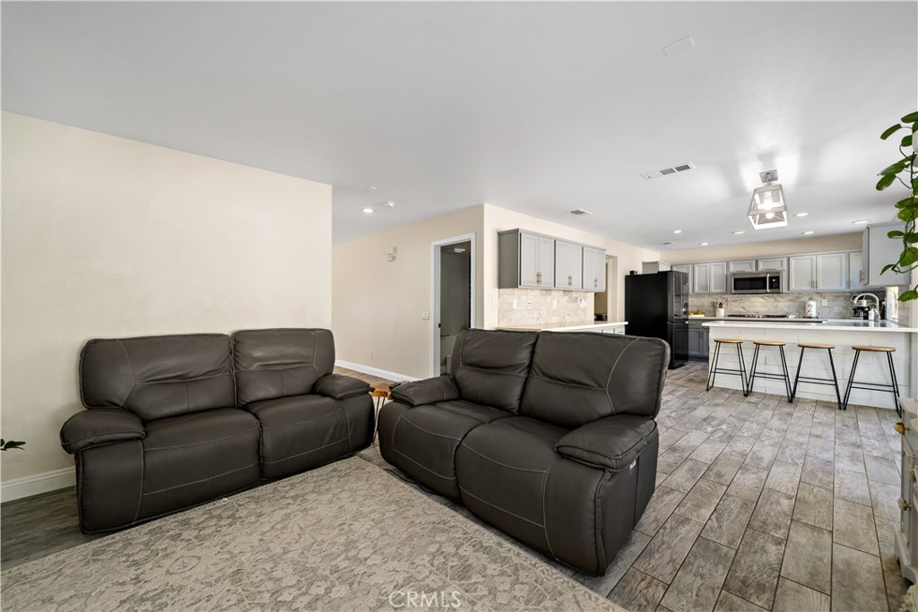 25964 Marco Polo Street