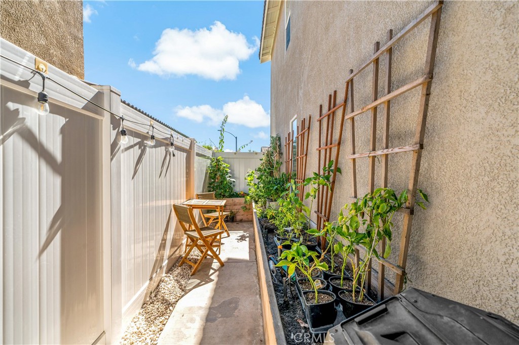 25964 Marco Polo Street