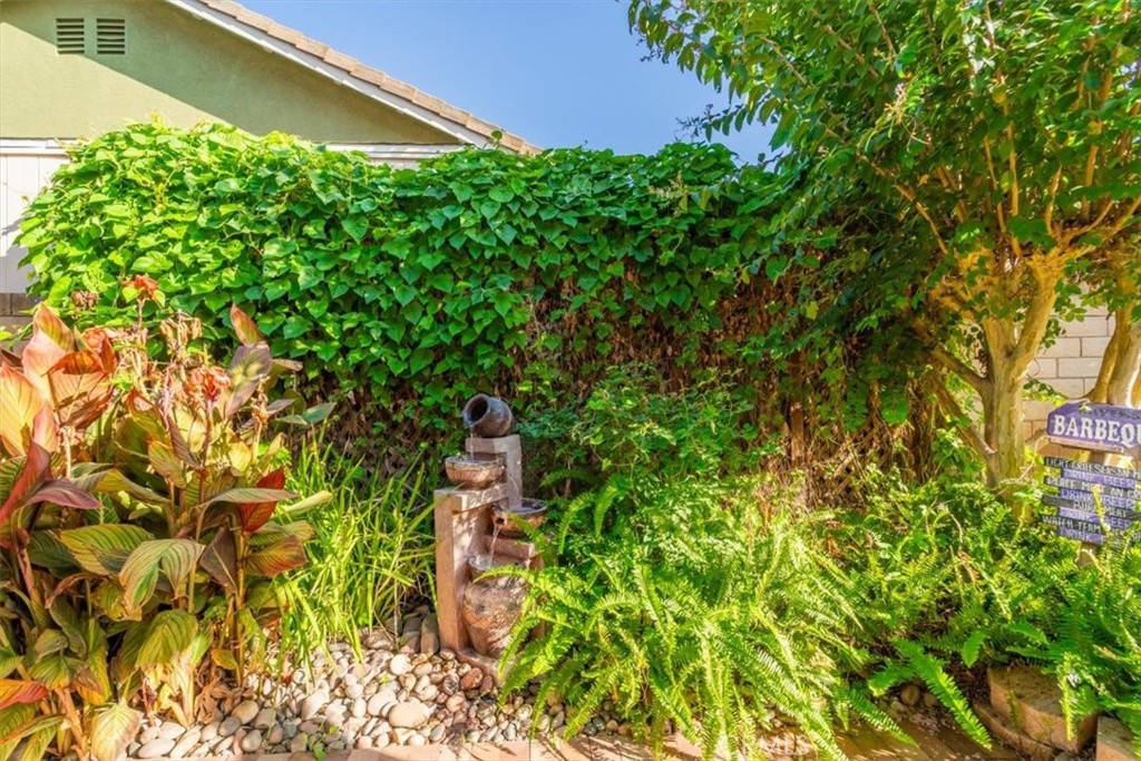 24681 Lincoln Avenue