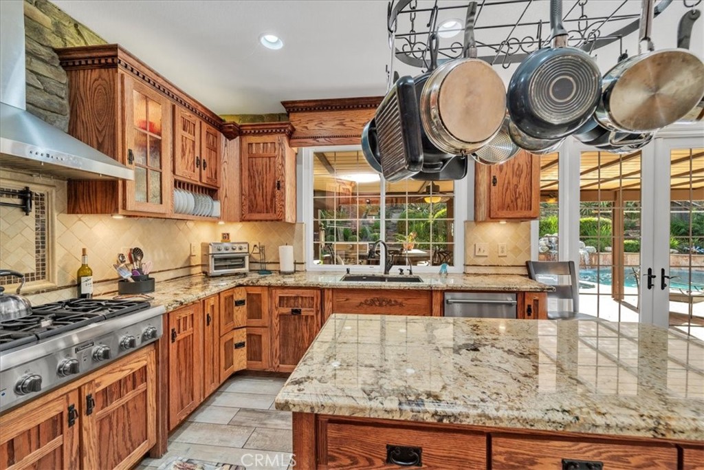 24681 Lincoln Avenue