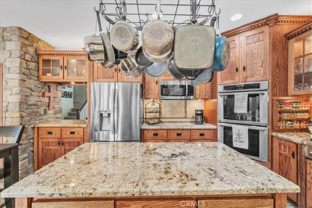 24681 Lincoln Avenue