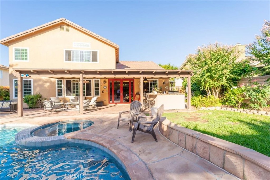 24681 Lincoln Avenue