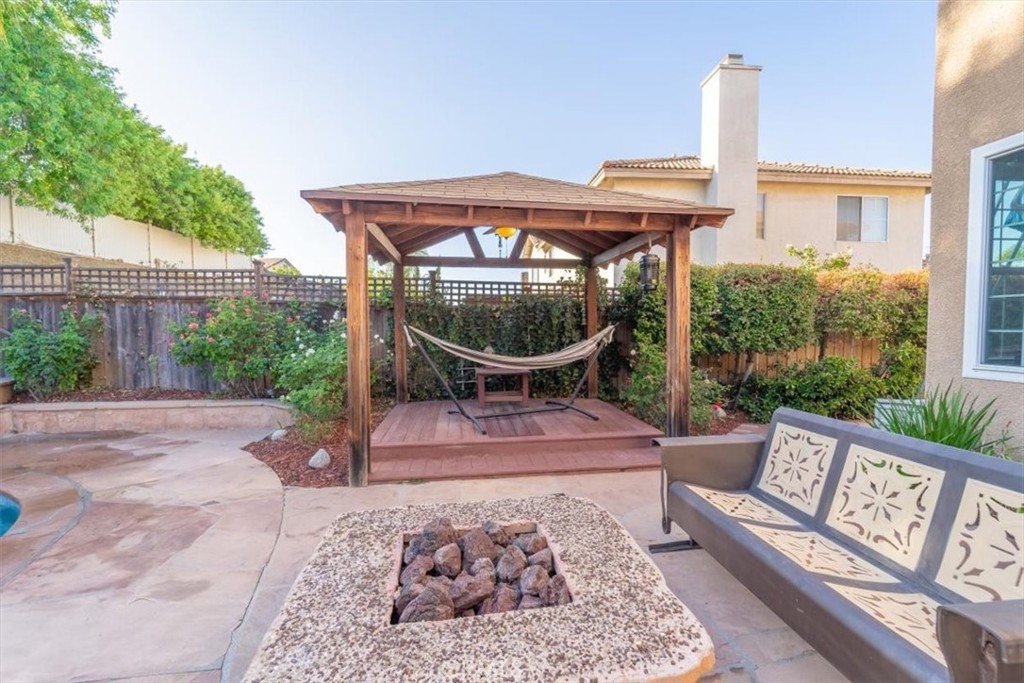 24681 Lincoln Avenue