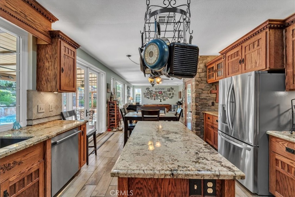 24681 Lincoln Avenue