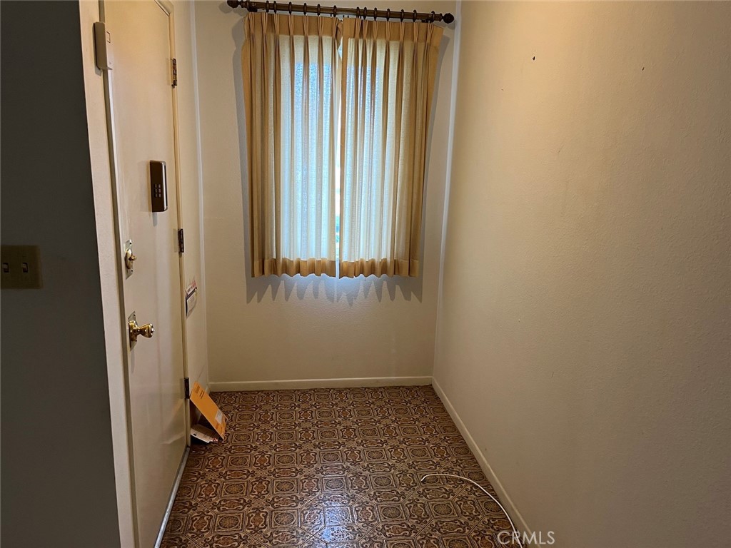 29027 Thornhill Drive