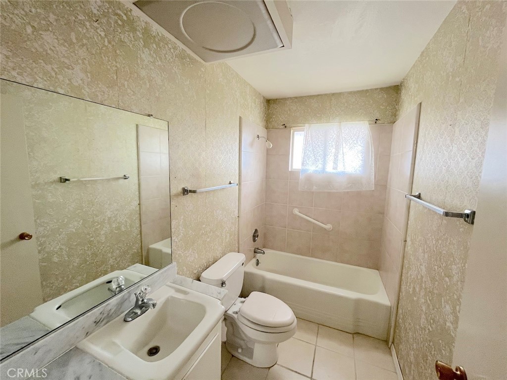 29027 Thornhill Drive