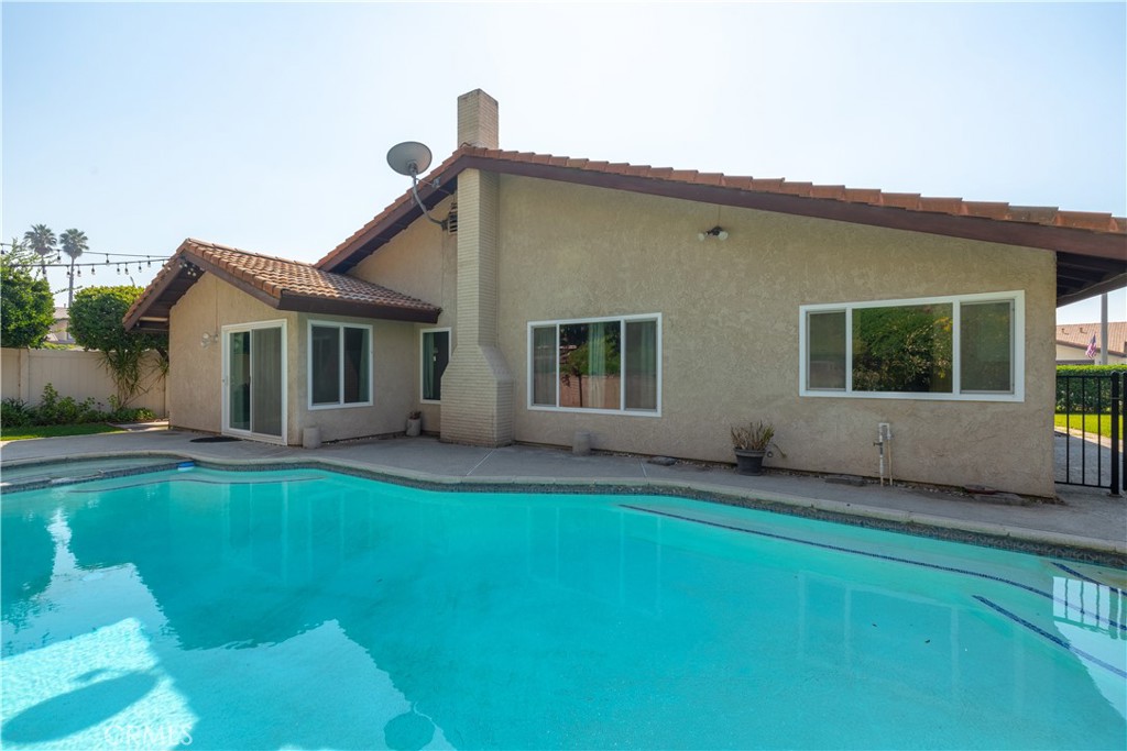 3025 Small Canyon Drive