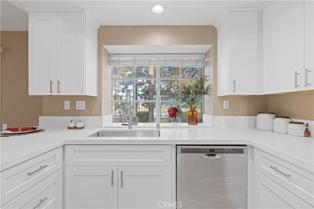 28664 Bridge Water Lane