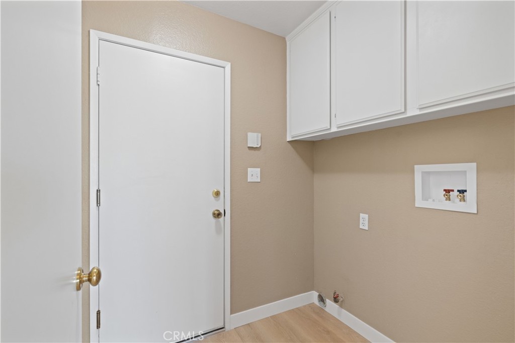 28664 Bridge Water Lane