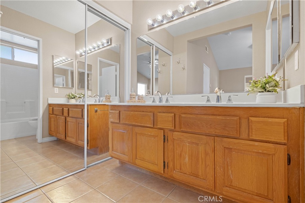 28664 Bridge Water Lane