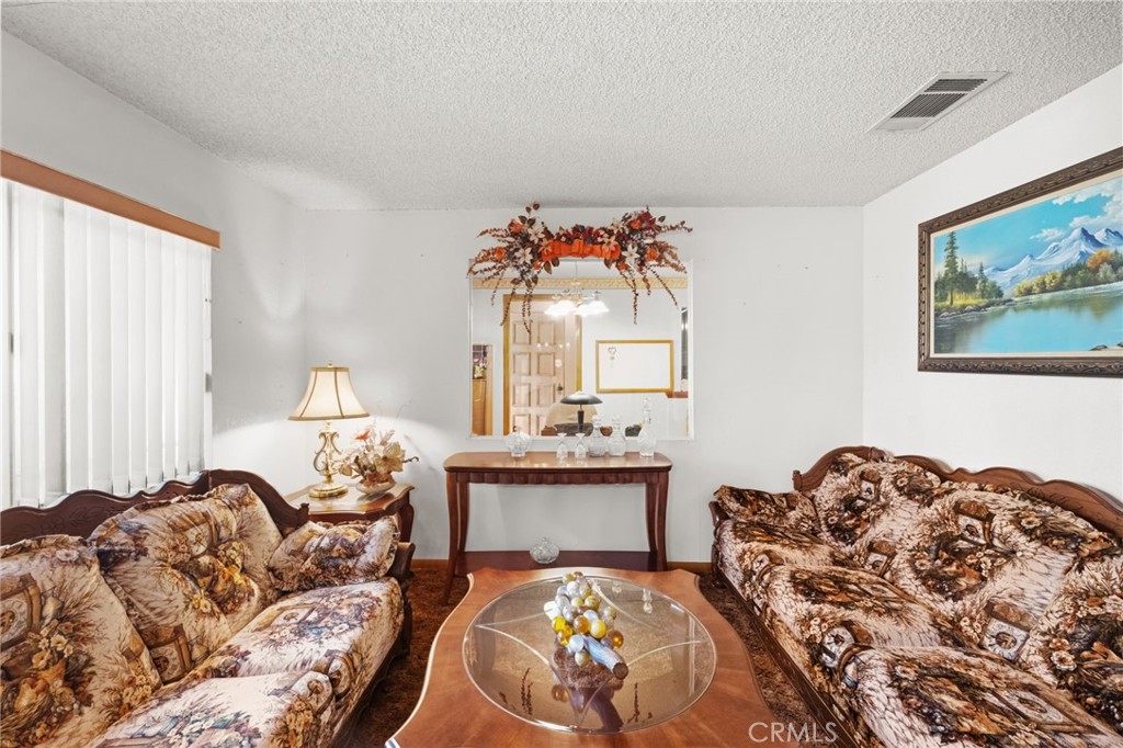 21661 Mountain Avenue