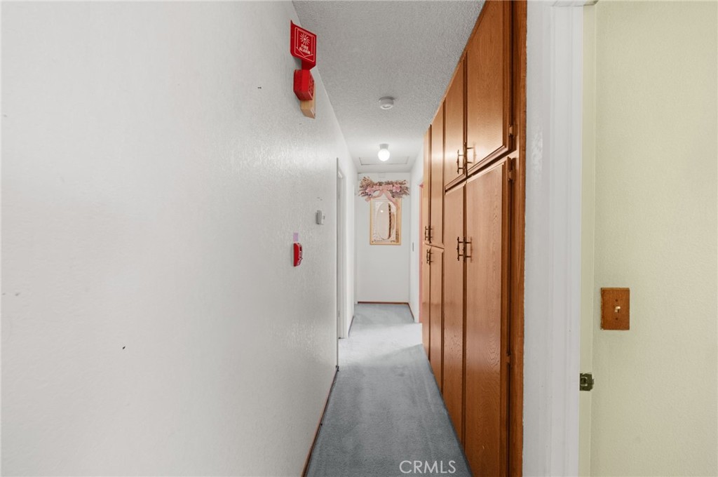 21661 Mountain Avenue