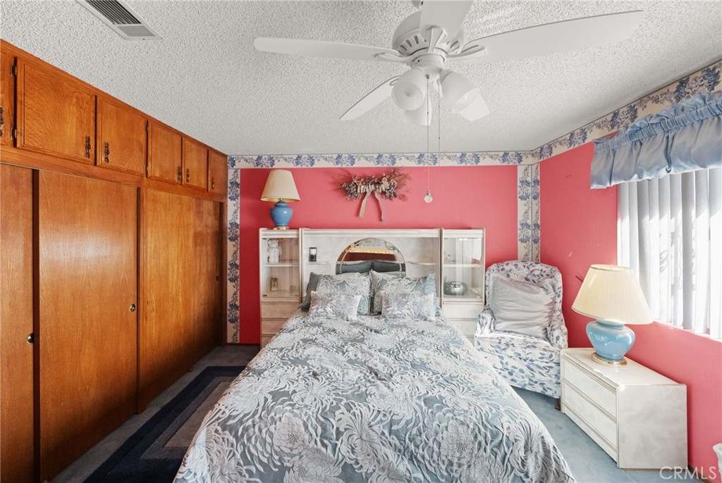 21661 Mountain Avenue