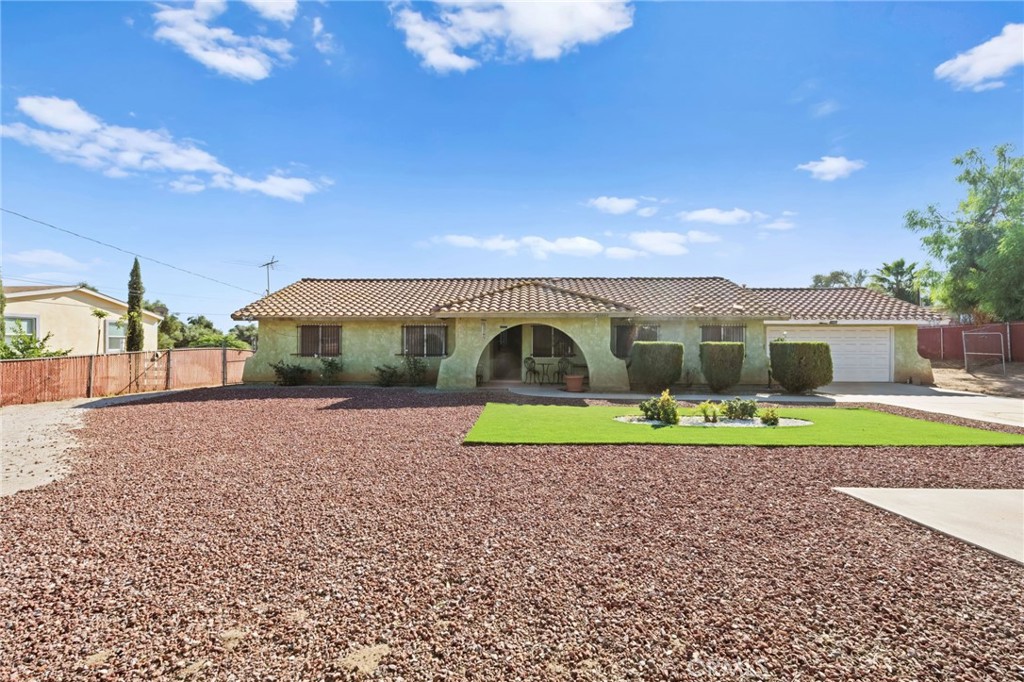 21661 Mountain Avenue