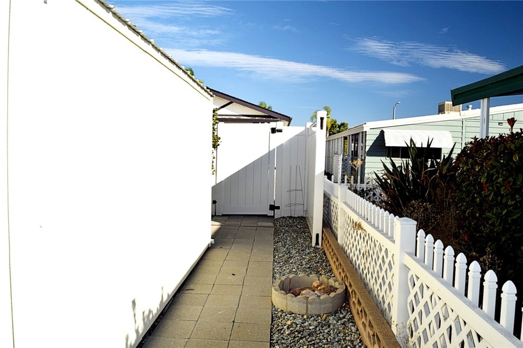 974 San Gorgonio Way