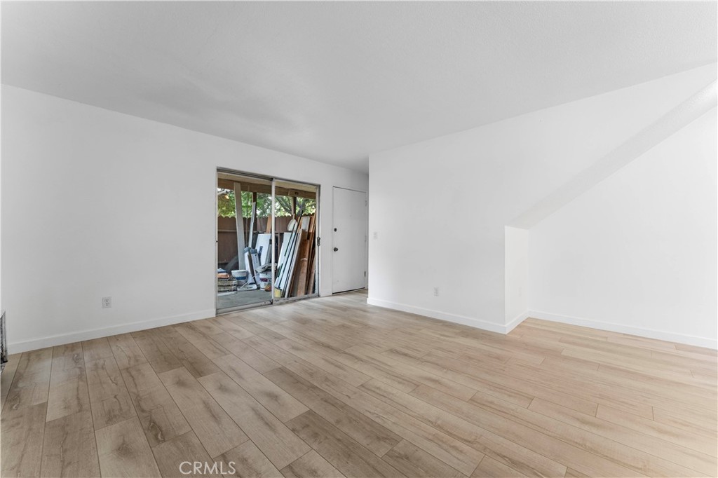 2122 S Acama Street 2122