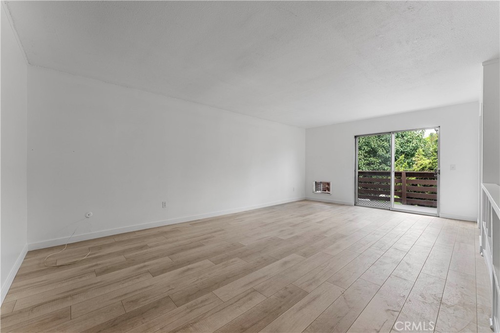 2122 S Acama Street 2122