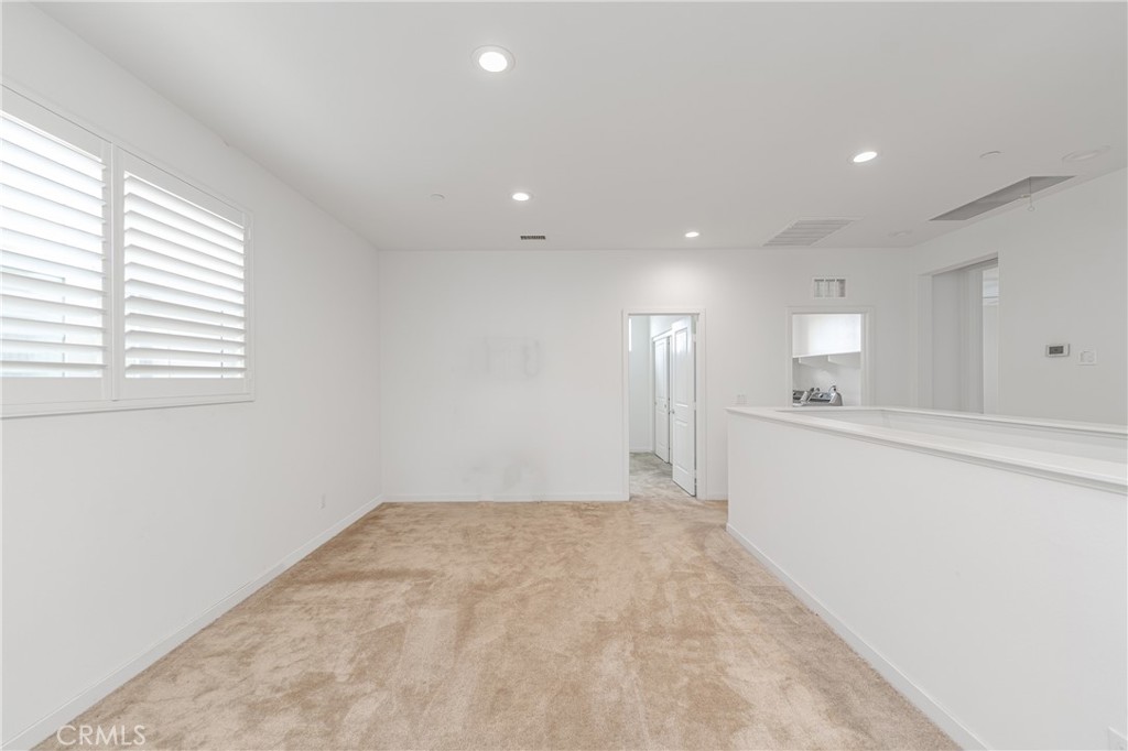 6065 Rio Bravo Avenue