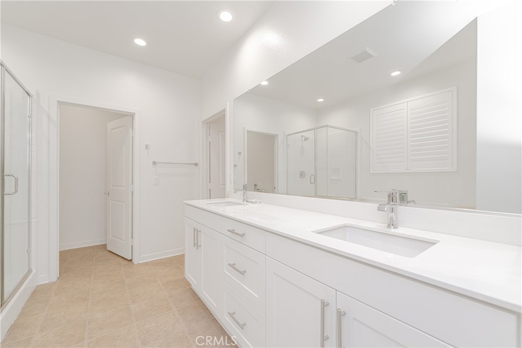 6065 Rio Bravo Avenue