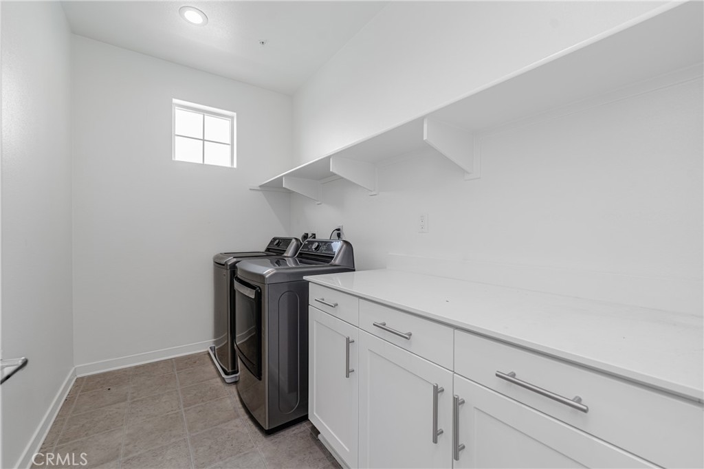 6065 Rio Bravo Avenue